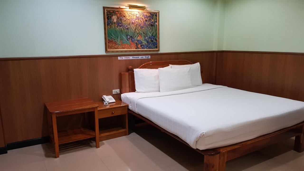 Phadaeng Hotel Ubon Ratchathani Eksteriør bilde